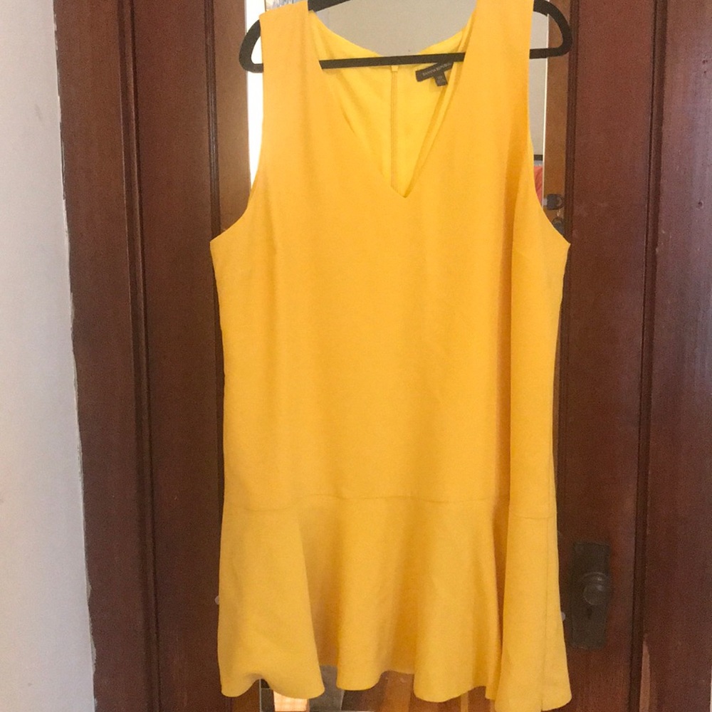 Banana Republic yellow drop waist shift dress